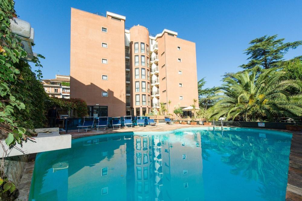 Hotel Michelangelo Palace & Spa Terni Eksteriør billede