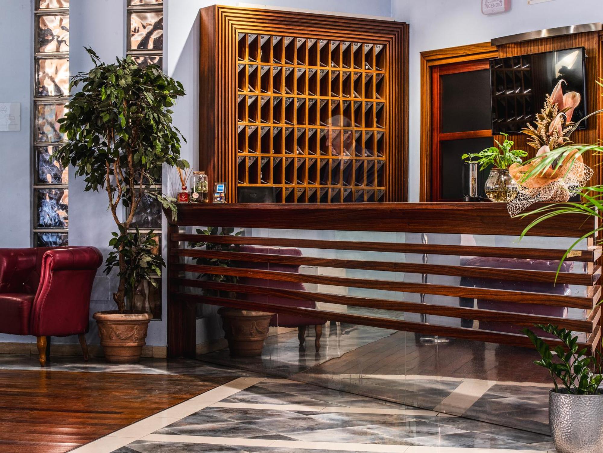 Hotel Michelangelo Palace & Spa Terni Eksteriør billede