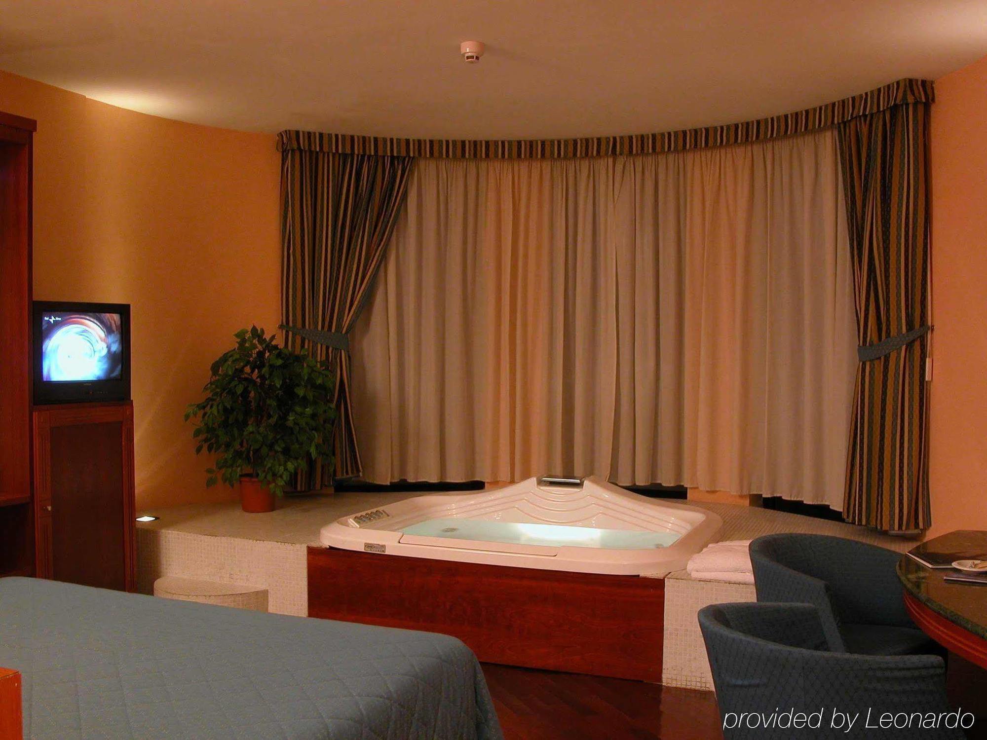 Hotel Michelangelo Palace & Spa Terni Eksteriør billede