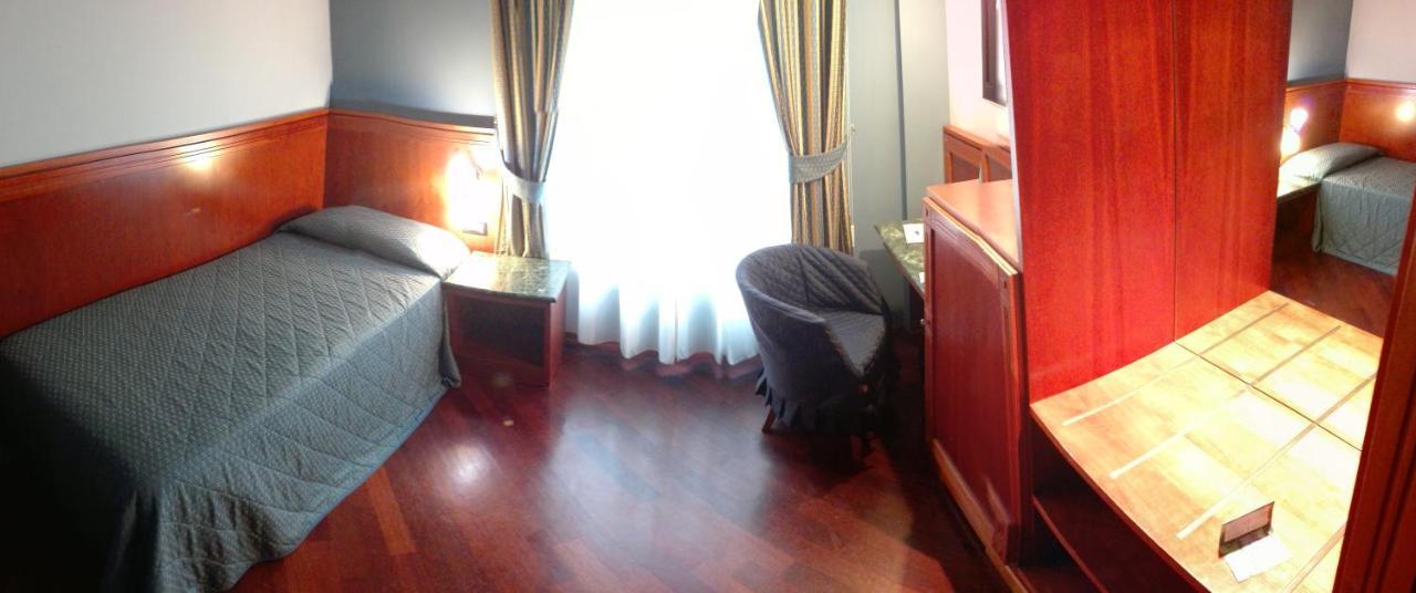 Hotel Michelangelo Palace & Spa Terni Eksteriør billede